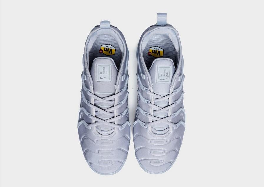 Men's 'air vapormax plus running shoes grey hotsell